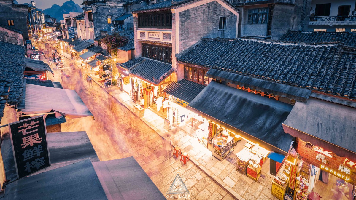 古鎮(zhèn)游玩，有一種說走就走的旅行