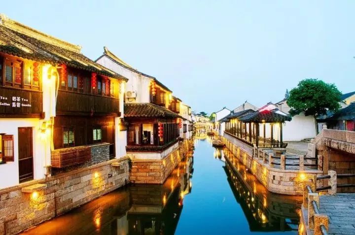古鎮(zhèn)情懷：30個古鎮(zhèn)愿有人與你一起踏足！
