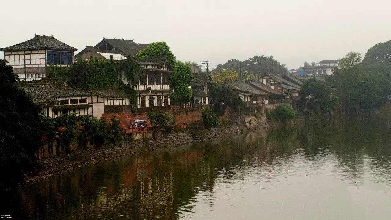 中國(guó)最適合私奔的10個(gè)古鎮(zhèn)：春暖花開旅途美麗！