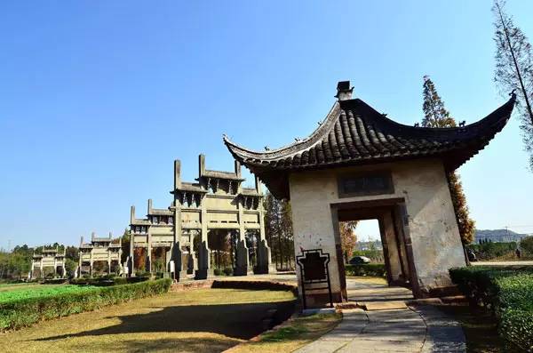 中國古建筑中的雕刻藝術(shù)，精美絕倫