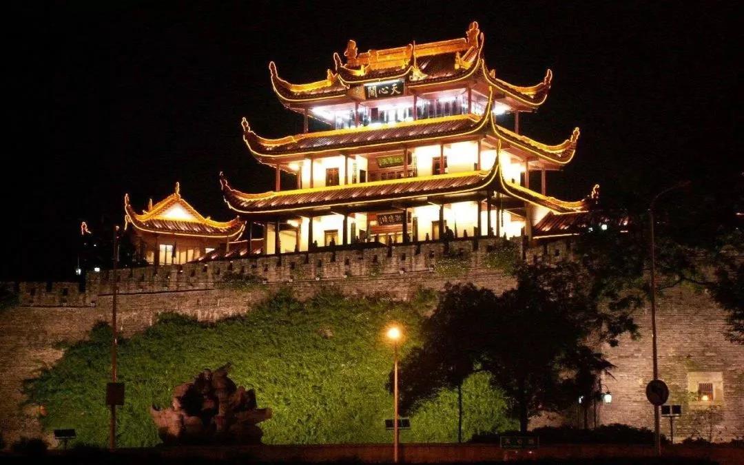 中國十大文化名樓：古詩里的亭臺樓閣美哉！