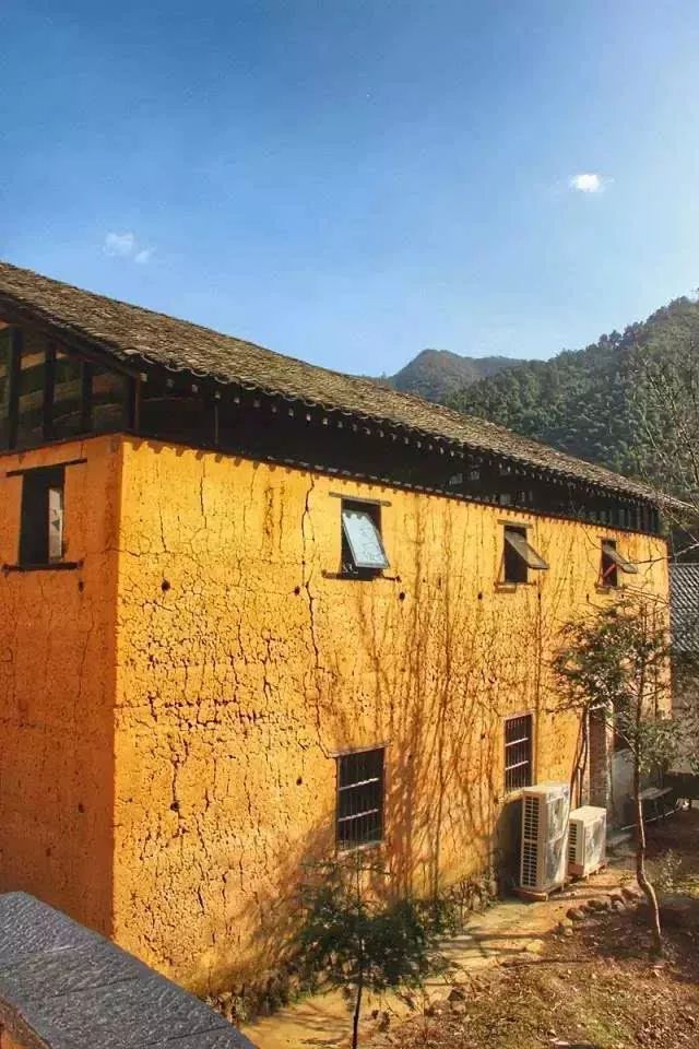最美大山里的圖書(shū)館，感受美妙的讀書(shū)世界