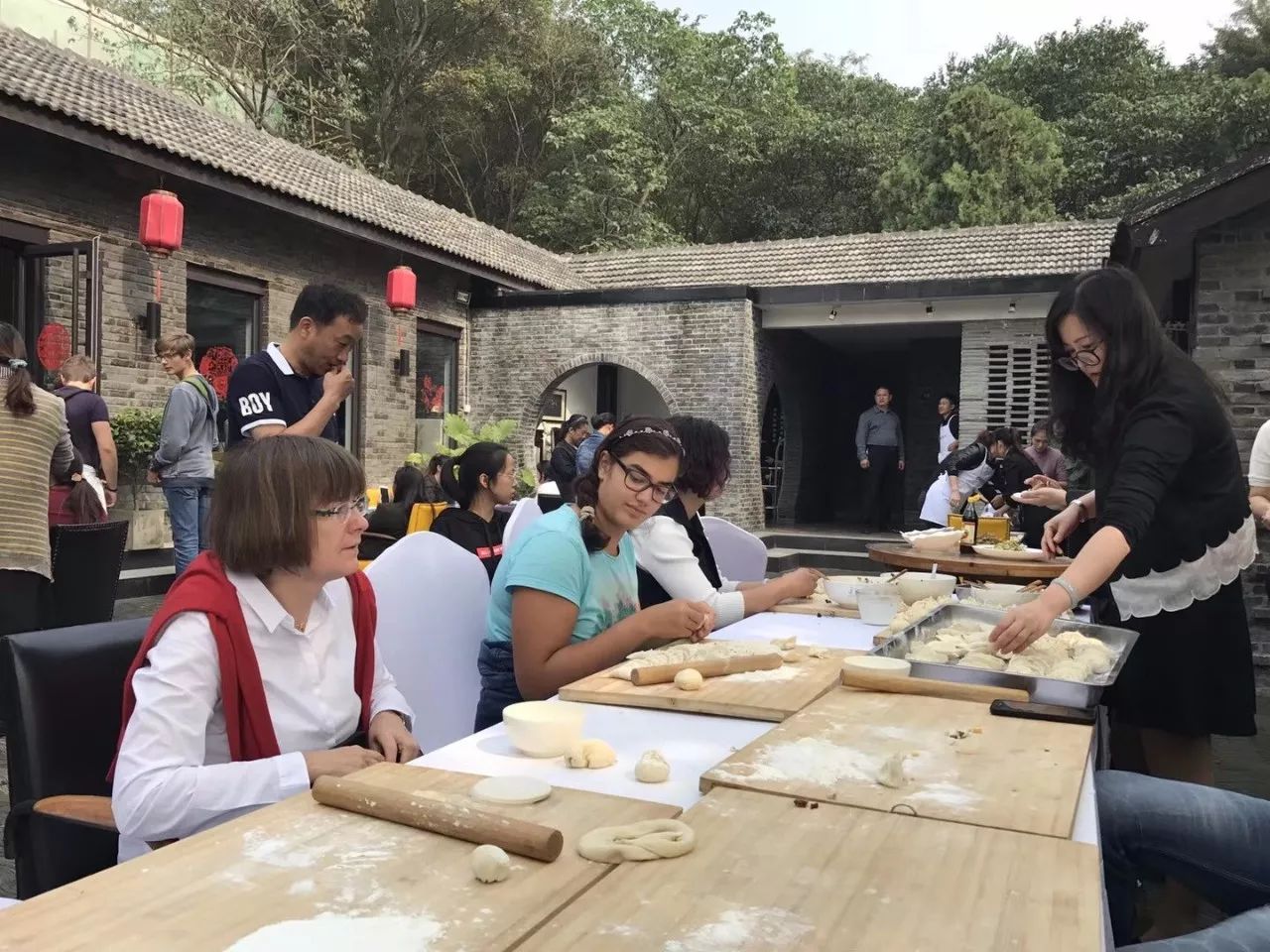 南京·老樹(shù)院子山囿里,與時(shí)光慢揉在一起彼此沉