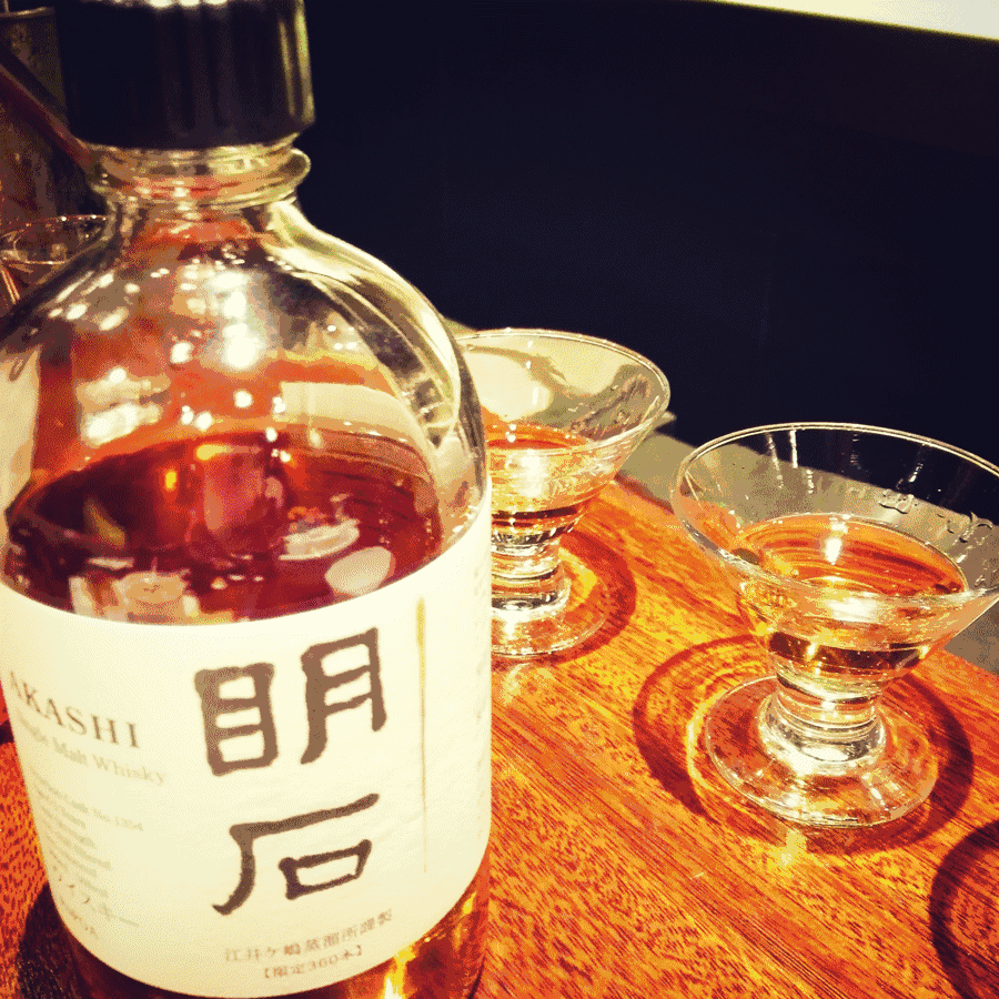 叢山茶境，一片天一座山忘了山外忘卻自己