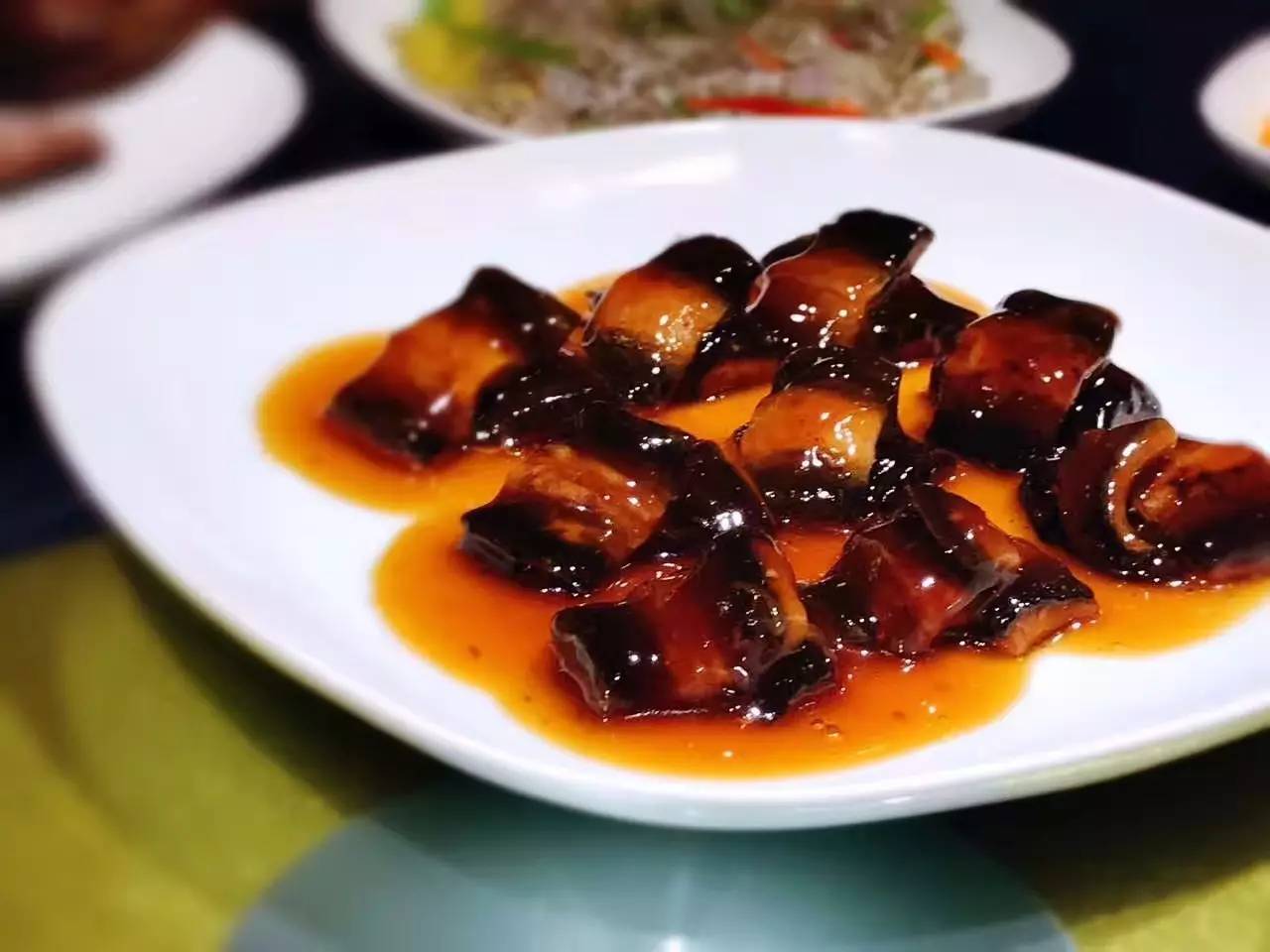 塘棲古鎮(zhèn)小茶姑娘，古鎮(zhèn)溪邊沐浴清風(fēng)滌蕩心靈