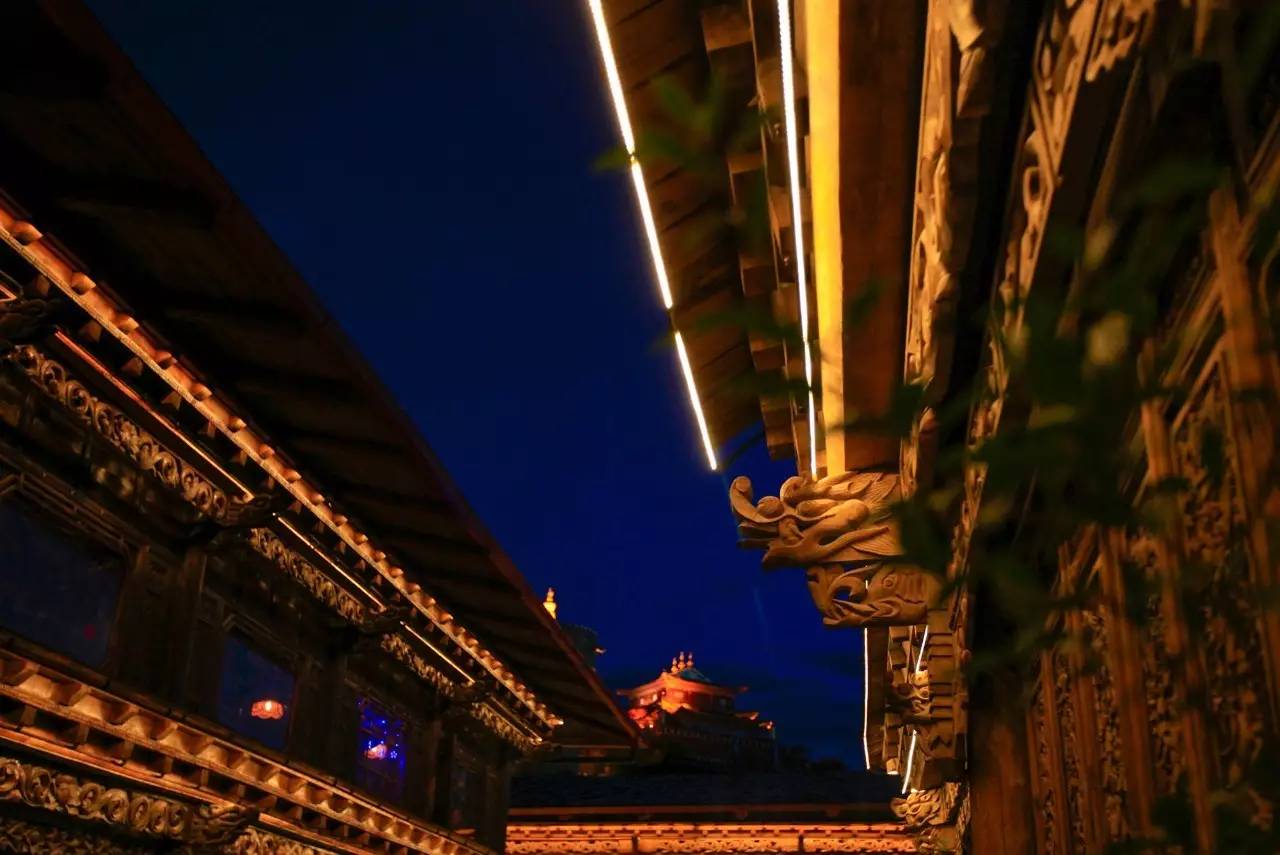 天空之城南杉藝術(shù)酒店，在月光之城尋找探索