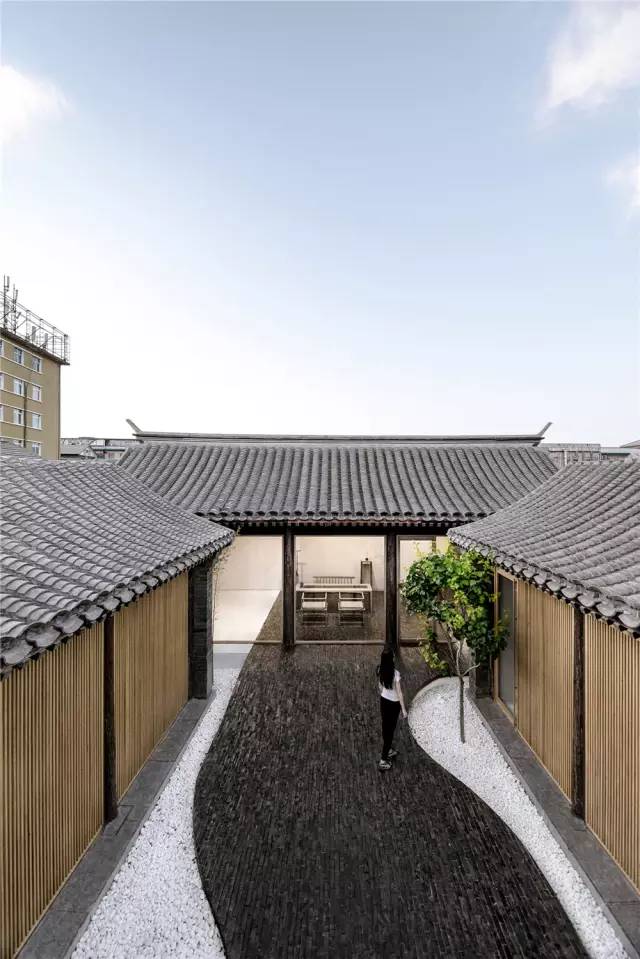 扭起來(lái)的北京四合院裝修設(shè)計(jì)，引爆了整個(gè)設(shè)計(jì)