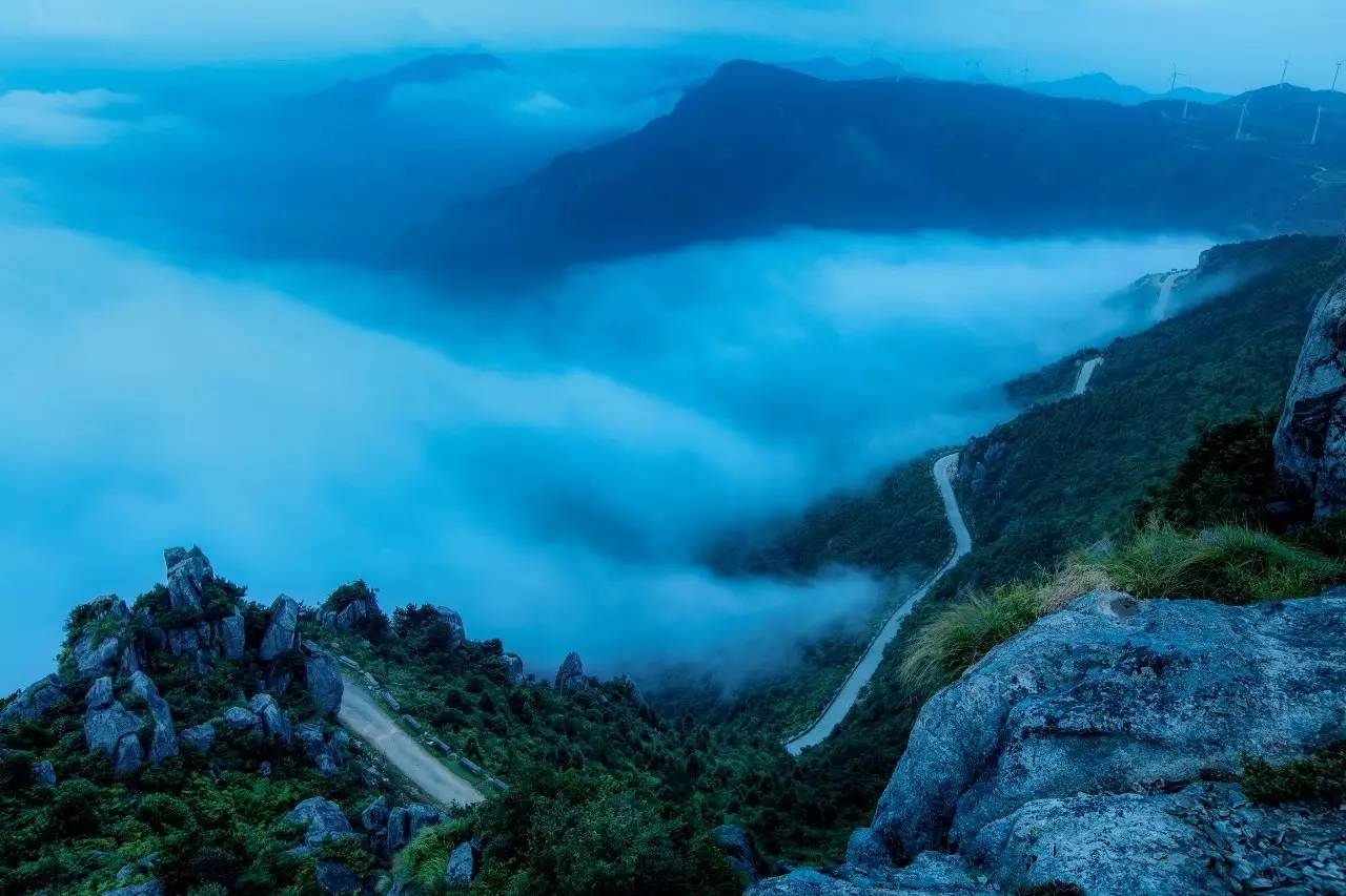 融居·銀箔泉，來銀箔泉邊喝茶看蒼山洱海