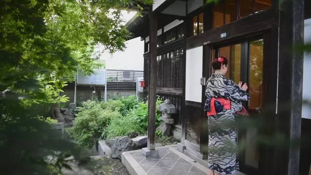 日本黎里古鎮(zhèn)水岸寒舍民宿，一起住進(jìn)這座海邊