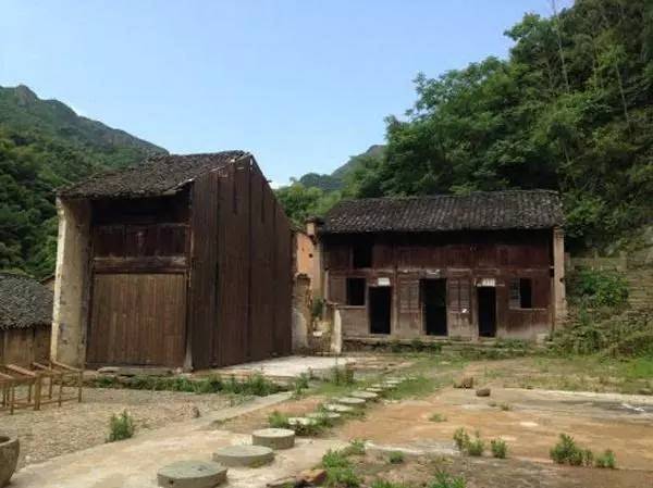 不舍·野馬嶺中國村民宿，樂在其中不忘初心