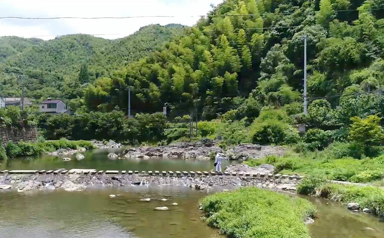 上虞陳溪鄉(xiāng)雪花谷民宿，在山谷里與自然相伴