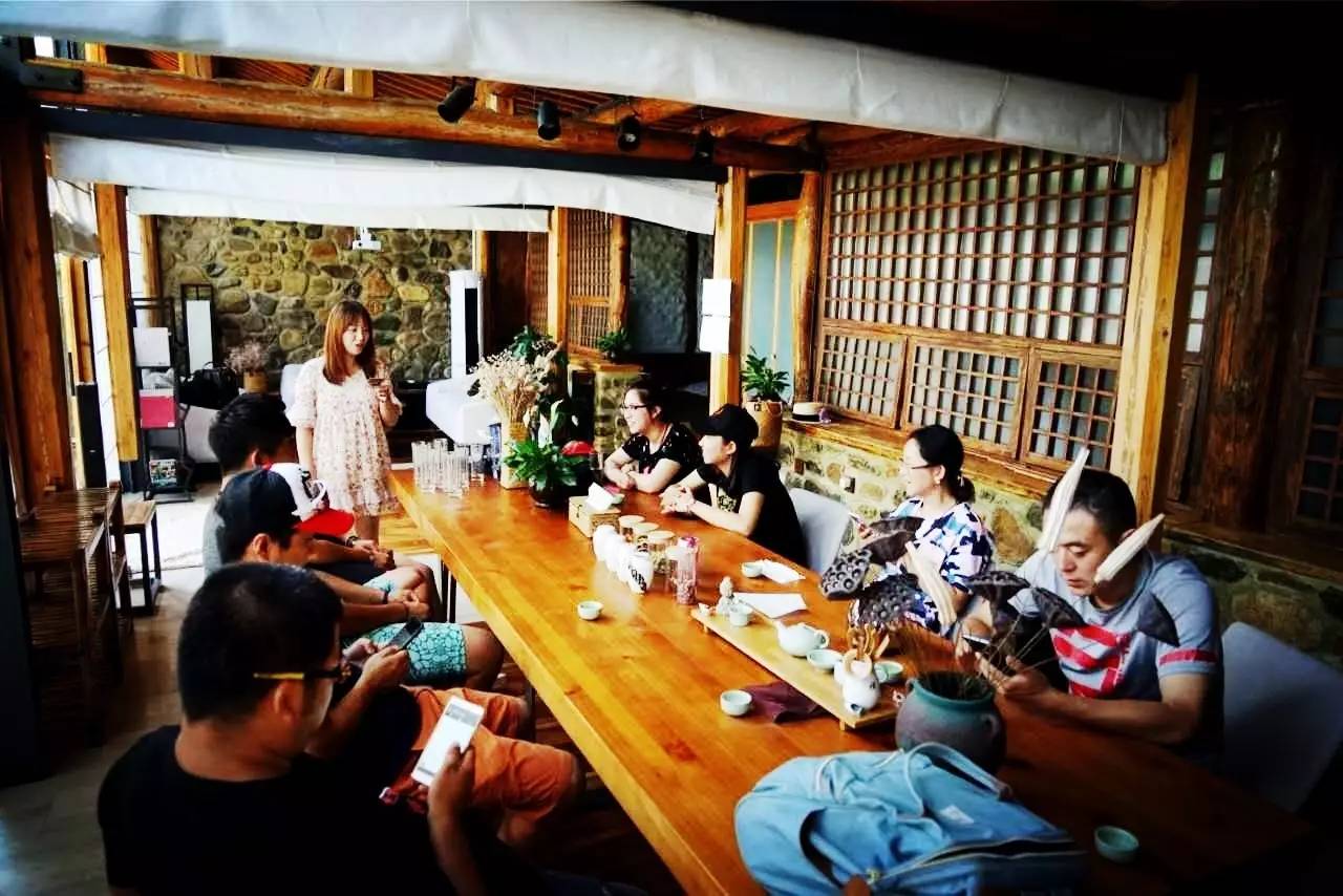 大舍為鄰，北京懷柔民宿設(shè)計