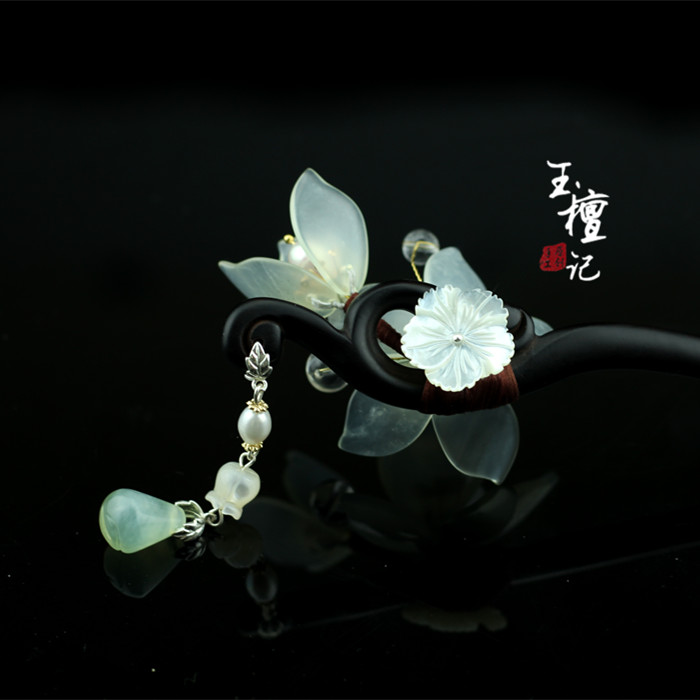 古風(fēng)玉蘭花黑檀木簪子，手工玉簪花頭飾