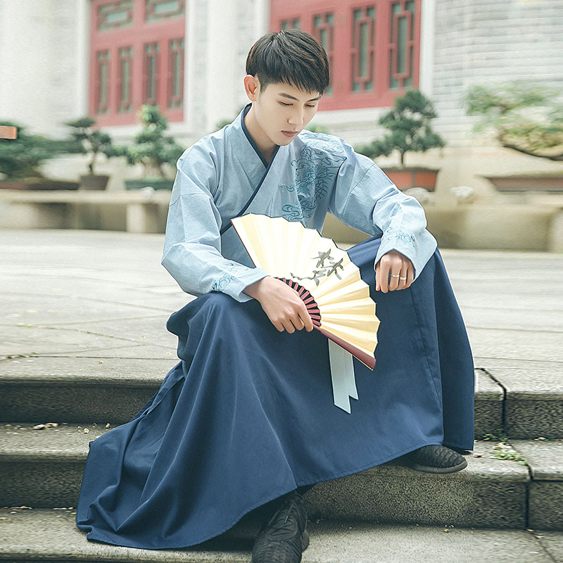 儒雅俊逸氣質(zhì)男裝漢服，交領(lǐng)龍紋祥云刺繡漢服
