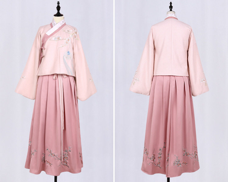 清新典雅粉色漢服，仙女交領(lǐng)襦裙?jié)h服圖片