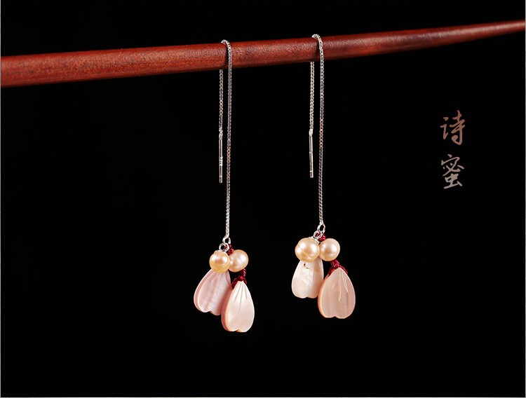 靈動浪漫耳線耳飾，心形粉海貝雕花長款耳環(huán)