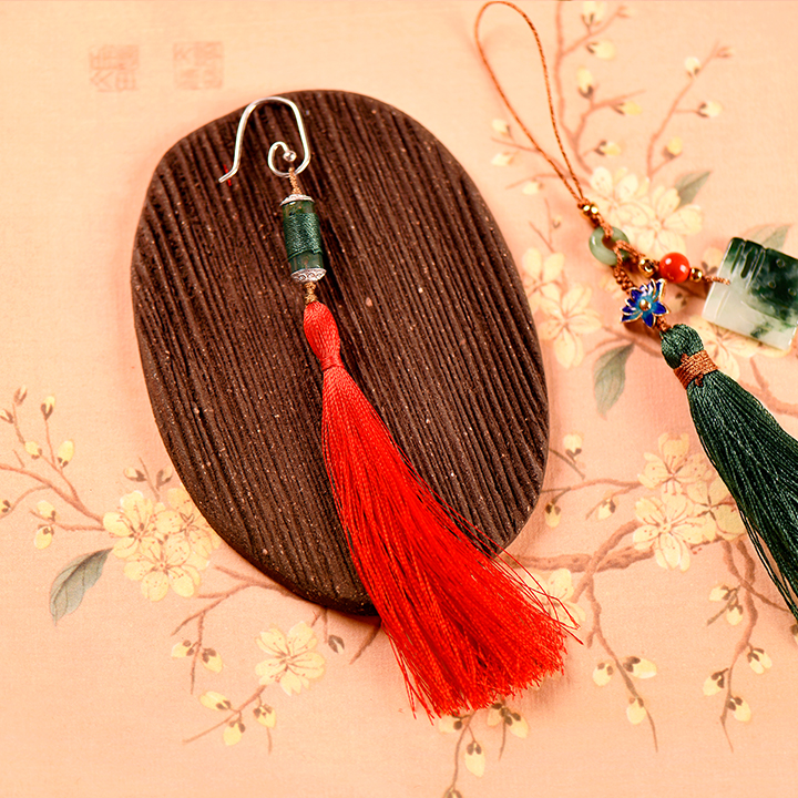 瑪瑙紅流蘇氣質(zhì)耳環(huán)，古風(fēng)本命年耳環(huán)首飾