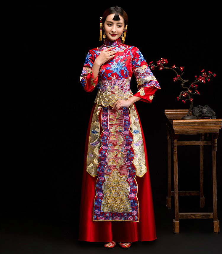 魚蓮嬉戲中式禮服，東方韻味新娘禮服