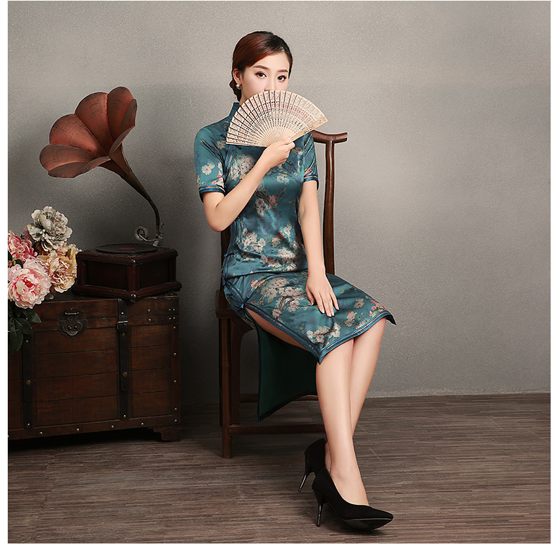 藍(lán)綠色玉梅短袖旗袍，蠶絲時(shí)尚旗袍裙