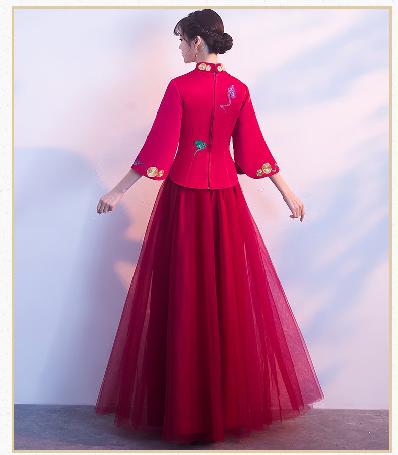 古典韻味中式禮服，鳳凰刺繡新娘結(jié)婚禮服