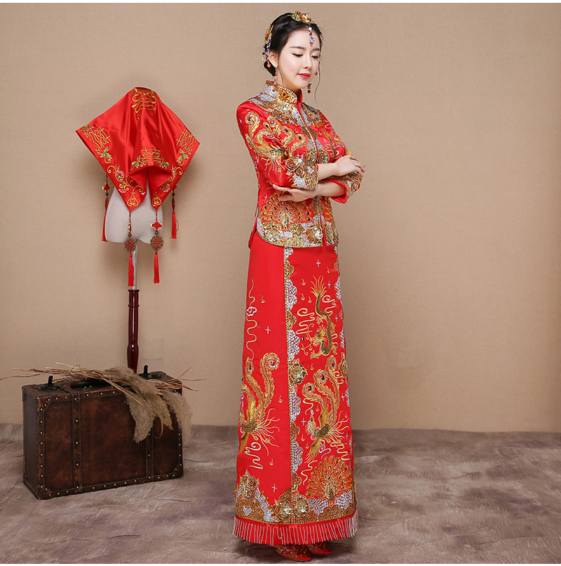 龍鳳之喜中式禮服，精致新娘結(jié)婚禮服