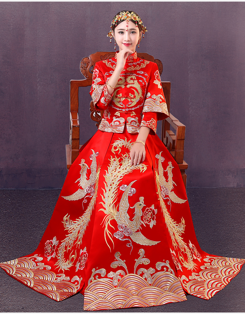 時(shí)尚中國(guó)風(fēng)中式禮服，精美奢華刺繡新娘禮服