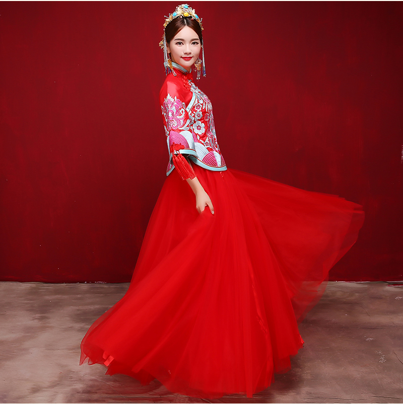 時尚復(fù)古設(shè)計中式禮服，唯美飄逸新娘禮服