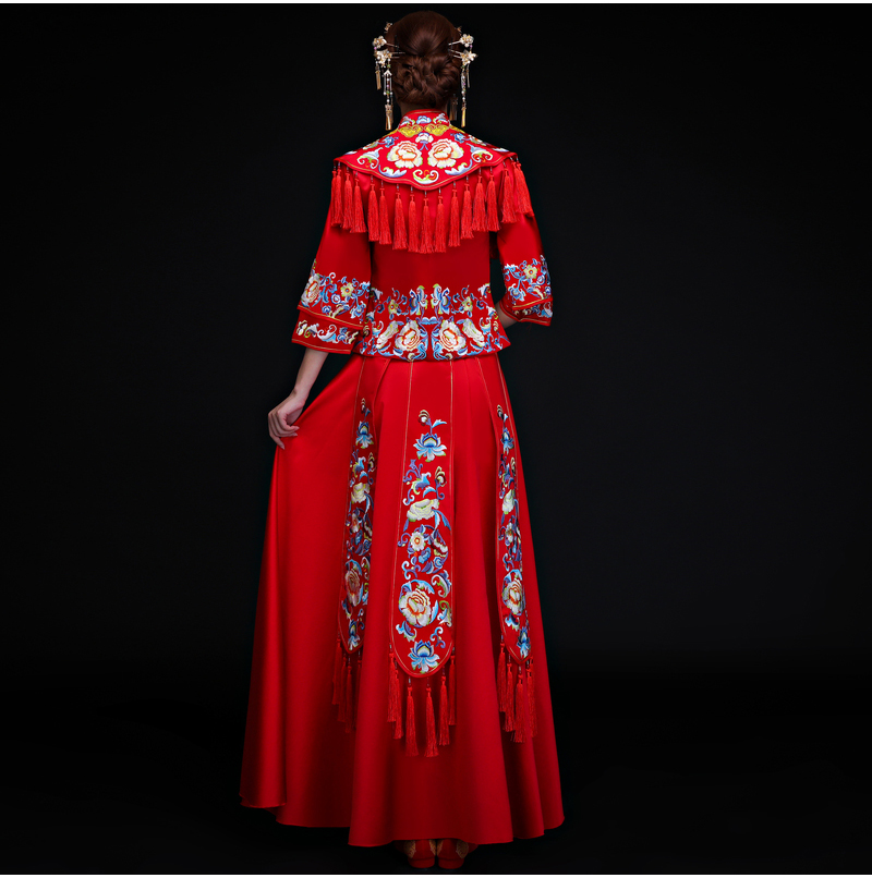 古典時尚中式禮服，中國風(fēng)新娘禮服