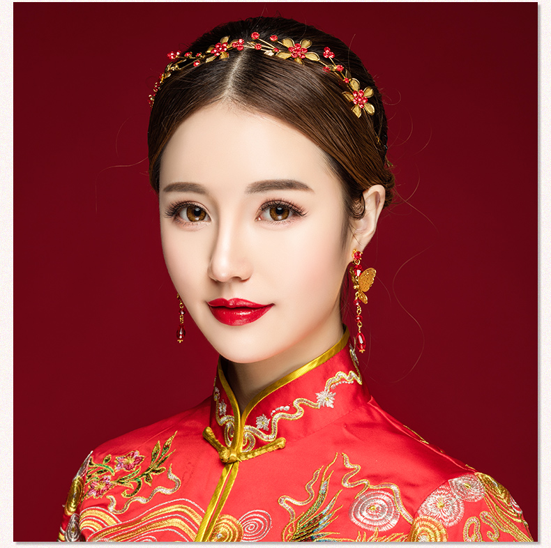 小巧中式敬酒禮服頭飾，金與紅水晶的搭配