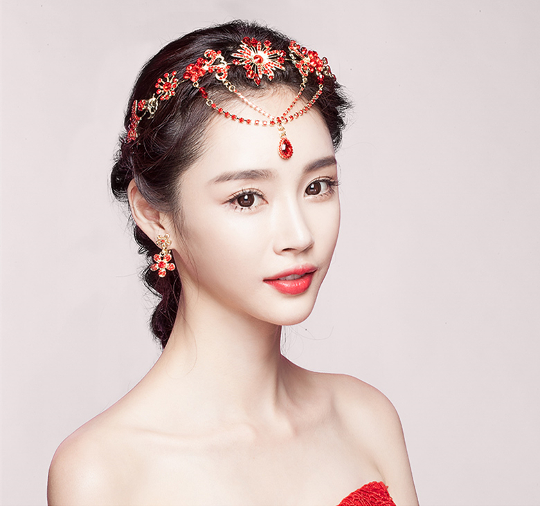 中式三件套裝敬酒服額飾，優(yōu)美盤發(fā)配飾發(fā)飾