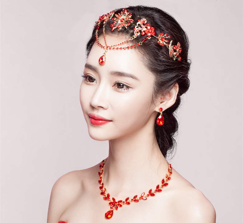 中式三件套裝敬酒服額飾，優(yōu)美盤發(fā)配飾發(fā)飾
