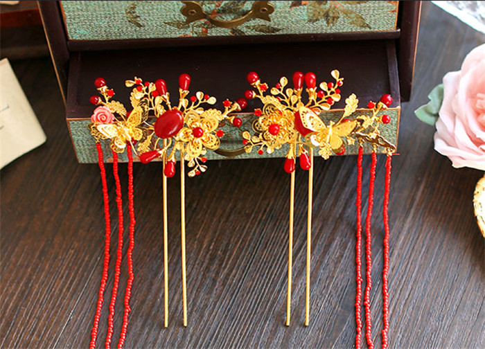 金底紅古風(fēng)頭飾，復(fù)古貝殼花流蘇發(fā)簪