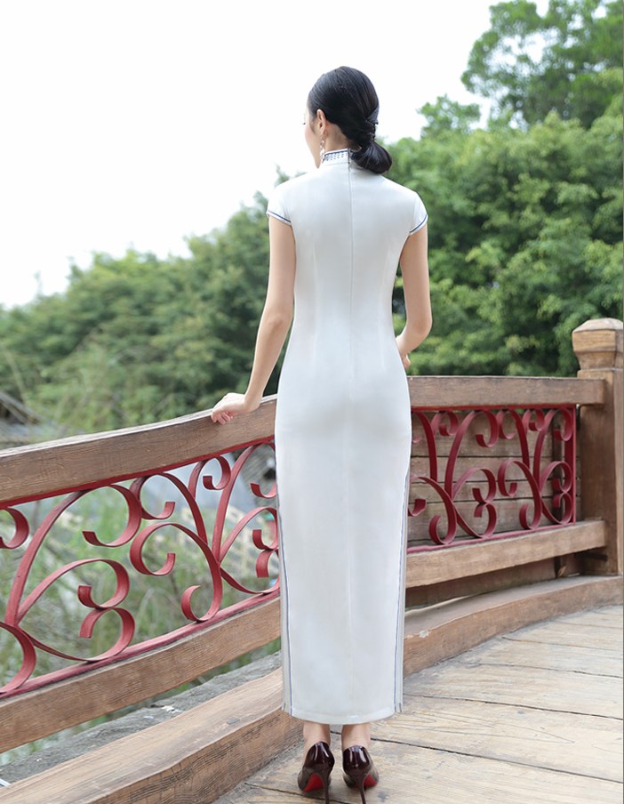 改良中國(guó)風(fēng)發(fā)現(xiàn)旗袍之美，復(fù)古中式旗袍