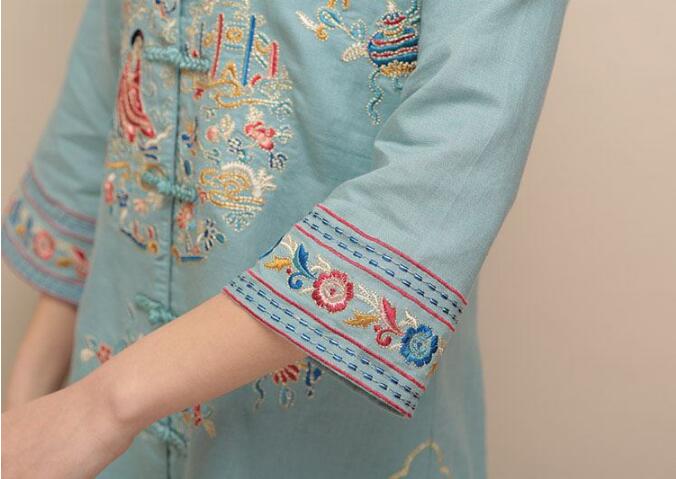 中國風(fēng)棉麻刺繡女士唐裝