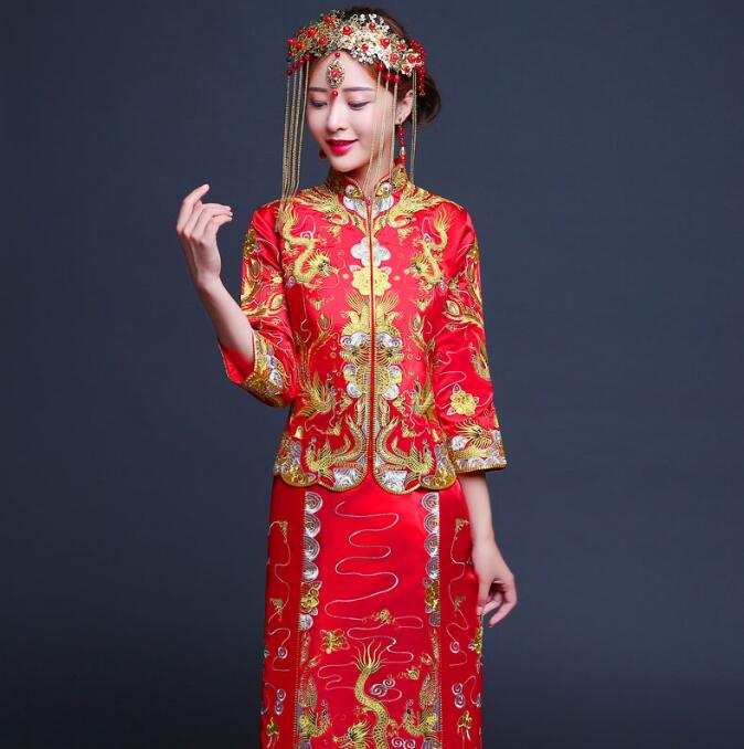 中國(guó)風(fēng)秀禾服新娘喜服中式禮服