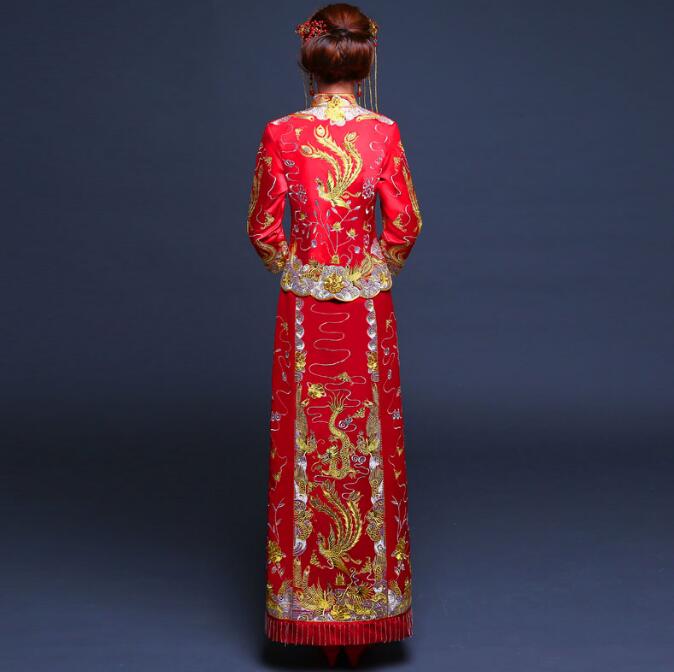 中國(guó)風(fēng)秀禾服新娘喜服中式禮服