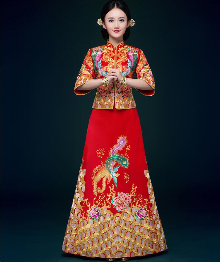 中國風(fēng)刺繡錦緞復(fù)古嫁衣中式禮服