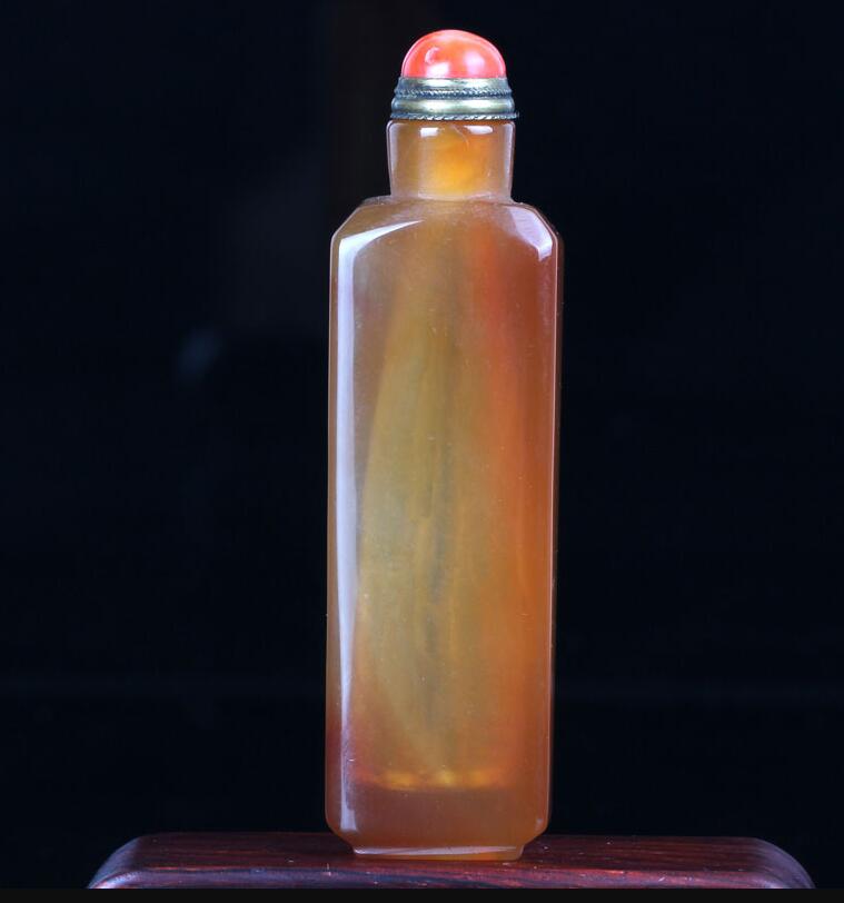 瑪瑙鼻煙壺，帝王心頭的玩物