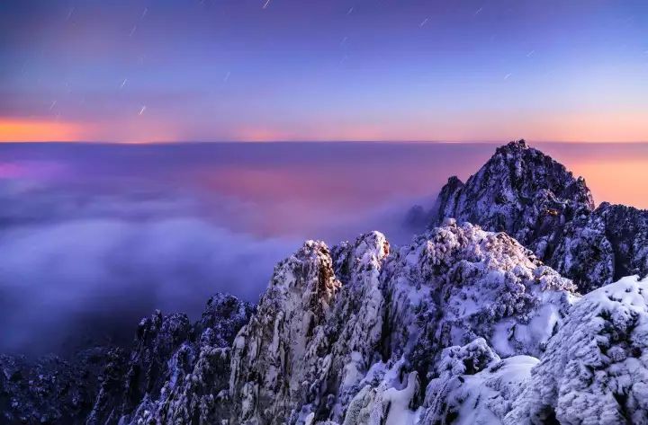 雪后黃山風(fēng)景宛如人間仙境，舞一曲雪中霓裳羽
