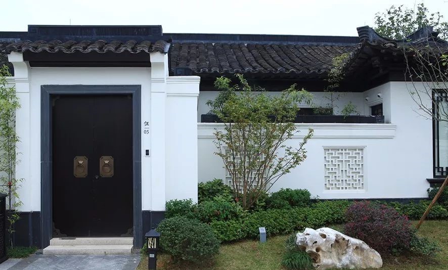 大門正對廁所風(fēng)水化解，破解大門正對廁所風(fēng)水