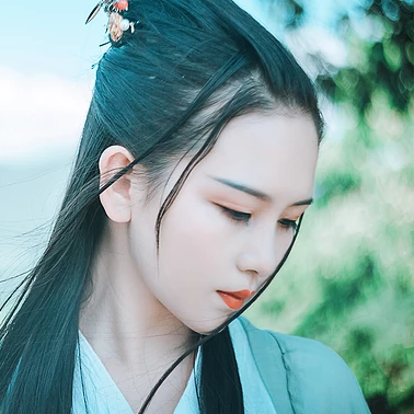 清風(fēng)徐來帶斗笠折扇女生頭像，唯美古風(fēng)頭像