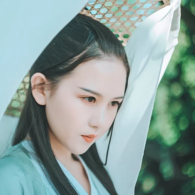 清風(fēng)徐來帶斗笠折扇女生頭像，唯美古風(fēng)頭像