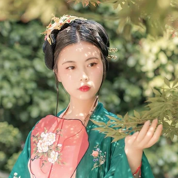 美人凄兮女生頭像，唯美古風(fēng)真人頭像