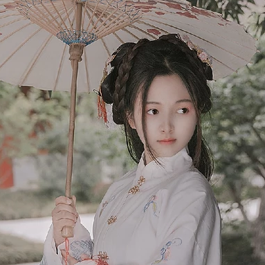 甜美可愛帶傘團扇女生頭像，唯美古風真人頭像
