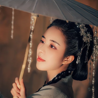 素雅笠紗女生頭像，唯美古風(fēng)真人頭像