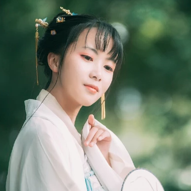 淡雅清新文藝帶團(tuán)扇女生頭像，唯美古風(fēng)頭像