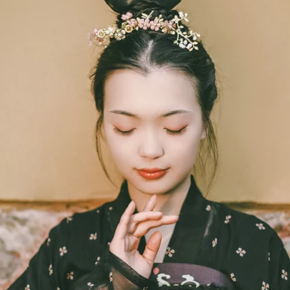 優(yōu)雅時尚女生頭像，唯美古風真人頭像