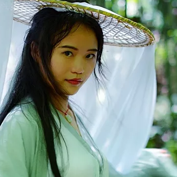 霸氣女生頭像，唯美古風真人頭像