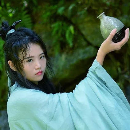 霸氣女生頭像，唯美古風真人頭像