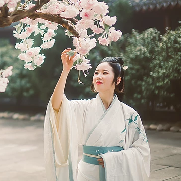 優(yōu)雅白衣女子頭像，唯美古風(fēng)真人頭像